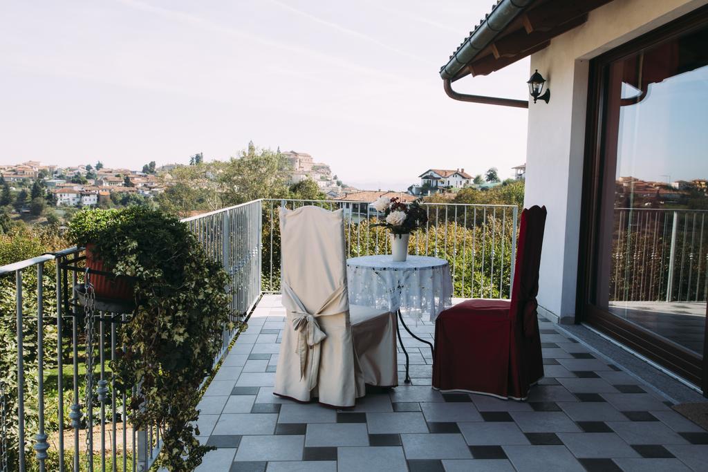 Il Grappolo Vacanze La Morra Zimmer foto