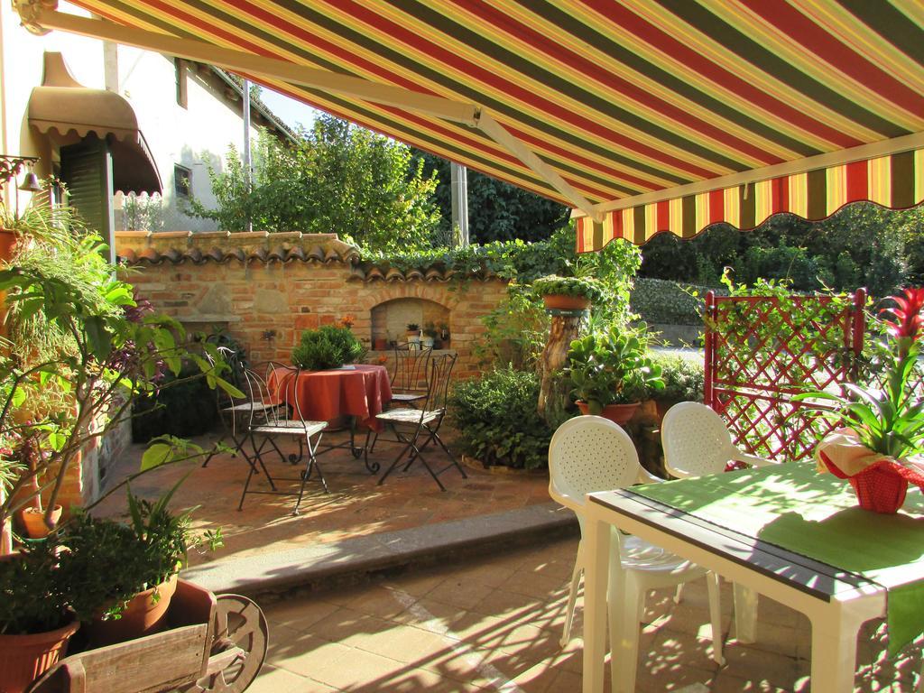 Il Grappolo Vacanze La Morra Exterior foto