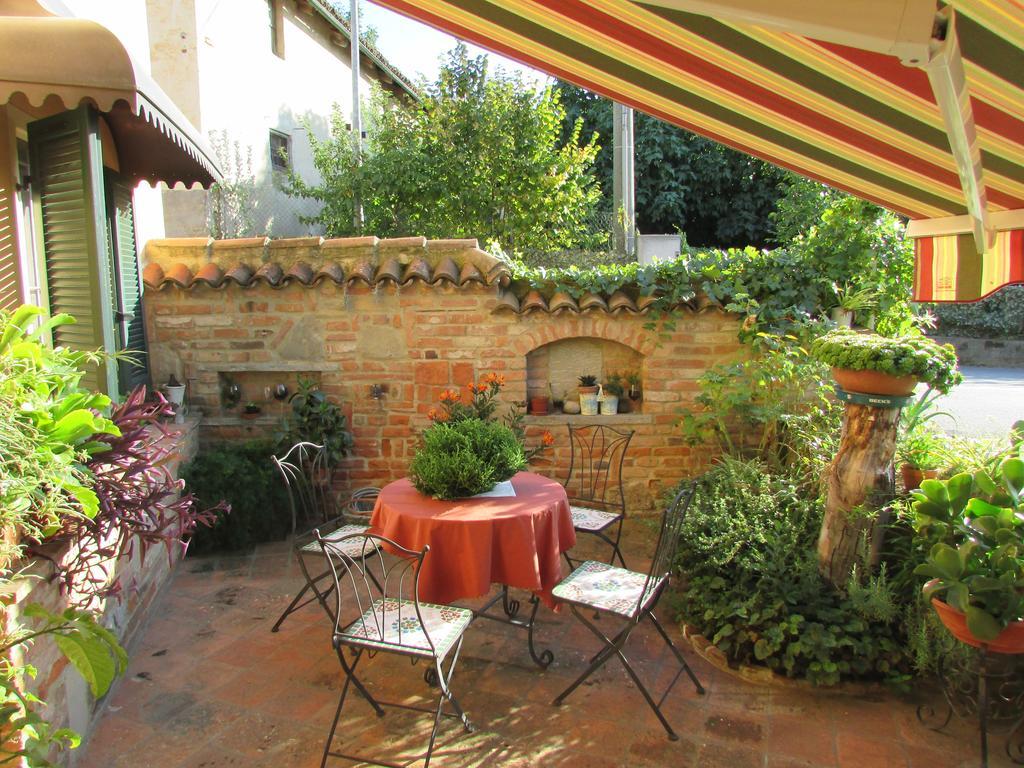 Il Grappolo Vacanze La Morra Exterior foto
