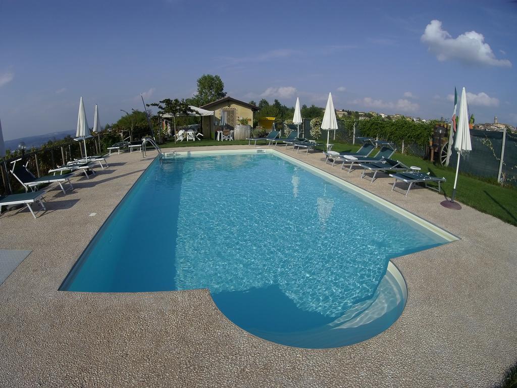 Il Grappolo Vacanze La Morra Exterior foto